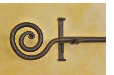Courtain rod finials spiral - detail