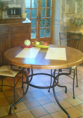 round table base Provence with oak table top