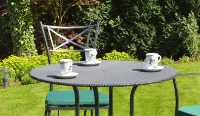 Table top made of expanded metal. Iron furniture for your garden.